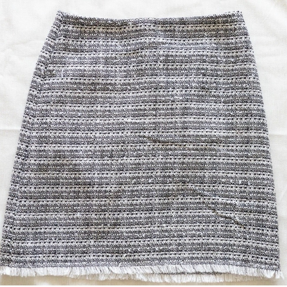 LOFT Black and White Tweed Pencil Skirt
